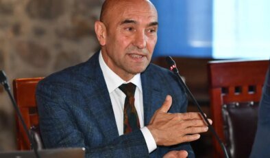 İzmir Büyükşehir Belediyesi’ne operasyon! Tunç Soyer de gözaltında