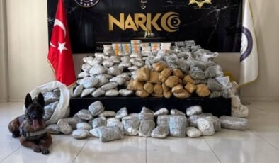 Kamyonetten 122 kilo 500 gram uyuşturucu çıktı