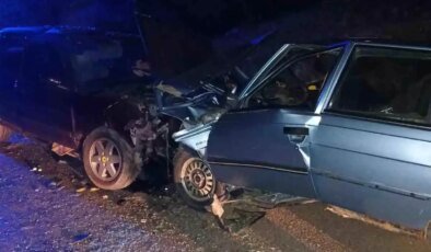 Kastamonu’da Kafa Kafaya Çarpışma: 3 Yaralı
