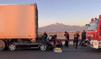 Kayseri’de Trafik Kazası: Bir Sürücü Hayatını Kaybetti