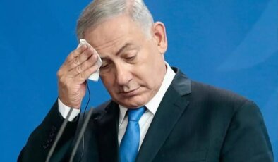 Koalisyon ortağı çekildi, Netanyahu hükümeti azınlık durumuna düştü