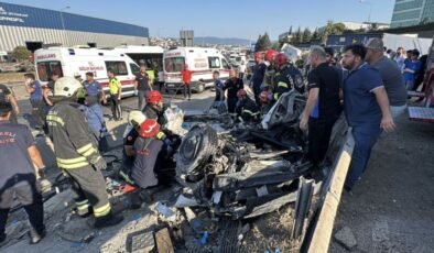 Kocaeli’de zincirleme kaza: 5 ölü, 1 yaralı