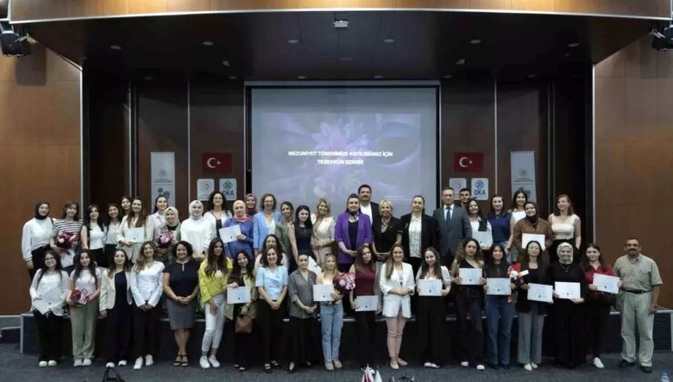 Kuzeyin Dijital Yıldızları Programı Mezunlarını Verdi