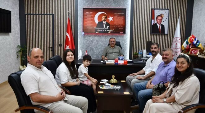 LGS’de Tam Puan Alan Asya Deniz Karakuş’tan Kaymakam’a Ziyaret