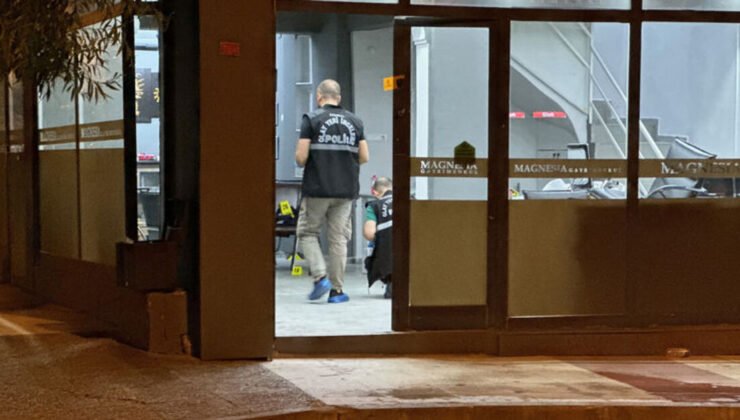 Manisa’da emlak ofisinde silahlı kavga: 1 ölü, 3 yaralı