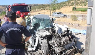 Manisa’da Feci Kaza: Baba ve 3 Çocuğu Hayatını Kaybetti