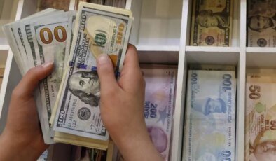 Merakla bekleniyordu! İşte Merkez Bankası’nın yıl sonu dolar ve enflasyon tahmini