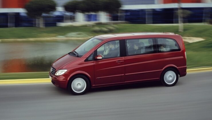 Mercedes 223 bin ticari aracını geri çağırıyor