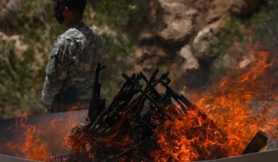 PKK silahları neden gömülmedi de yakıldı? İşte sembolik anlamı