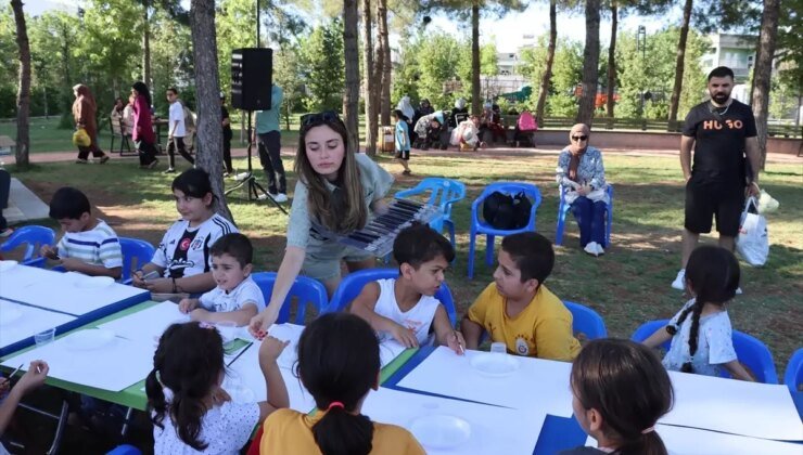 Ressam Melis Doğan, Midyat’ta Çocuklarla Resim Etkinliği Düzenledi