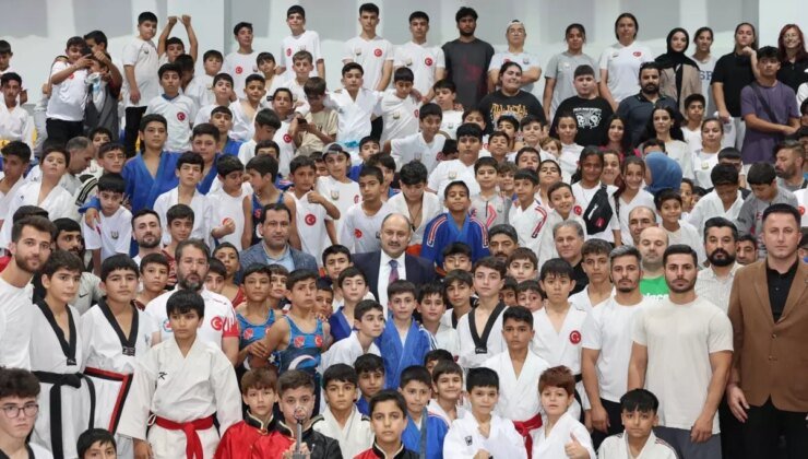 Şanlıurfa Büyükşehir Belediyesi, 2025 yaz spor okulları sezonunu coşkuyla açtı