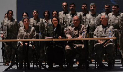 Silahlarını yakarak imha eden PKK’lıların kimlikleri belli oldu! İşte Bese Hozat’ın gerçek adı