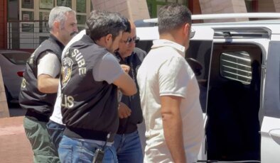 Sokak ortasında karşılaştığı genci silahla öldürdü