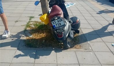 Tarsus’ta Motosiklet Kazası: Merve Akbaş Hayatını Kaybetti