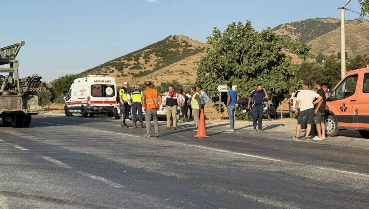 Tire’de Motosiklet ile Otomobil Çarpıştı: 14 Yaşındaki Çocuk Hayatını Kaybetti