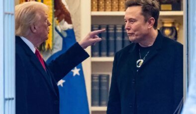 Trump, Elon Musk’ı sınır dışı etmekle tehdit etti