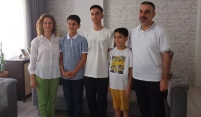 YKS birincisi başarısının sırrını tek cümleyle özetledi! Aynı aileden 2 şampiyon çıktı