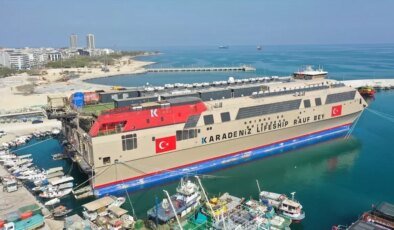 Yüzer Okul Görevini Tamamladı