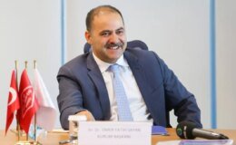 10 diplomalı Bakan Yardımcısı Ömer Fatih Sayan hakkındaki iddialara yanıt verdi