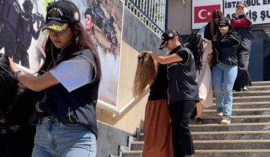4 kadın hırsız 8 evi kartla soydu!