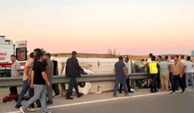 Afyonkarahisar’da feci kaza! 10 kişi yaralandı