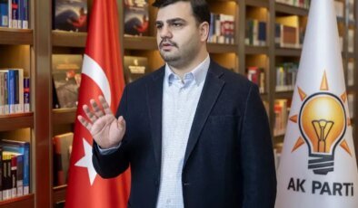 AK Parti Genel Sekreteri İnan: Cumhurbaşkanımızın fotoğrafı bir makam odasının dekoru değildir