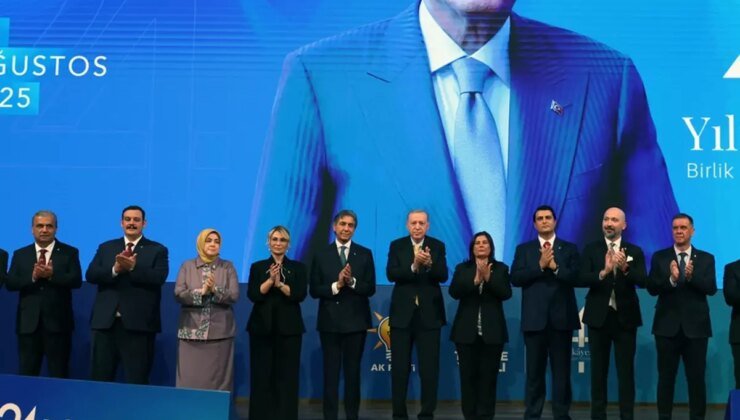 AK Parti’ye geçen belediye başkanının ilk icraatı bu oldu