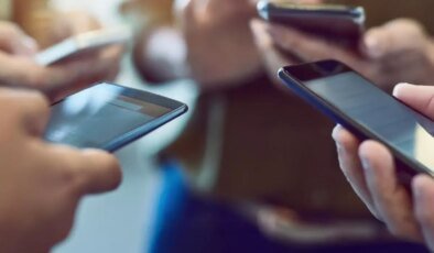 Android depremden 30 saniye önce uyardı, iPhone fena çuvalladı