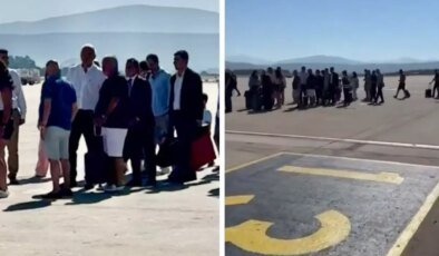 Bakan Ersoy, vatandaşlarla uçak sırası bekledi! İşte o anlar