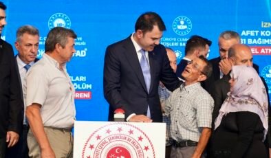 Bakan Kurum Ödemişli Cavit Özer’e sözünü tuttu