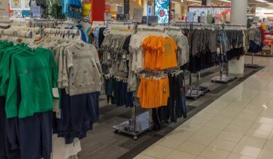 Çocuk eşofmanında gizli tehlike! Raf ve depodaki tüm stoklar toplatılıyor