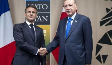 Cumhurbaşkanı Erdoğan, Macron ile görüştü