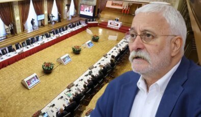 DEM Parti’nin komisyon üyesi Saruhan Oluç’tan ilk yorum