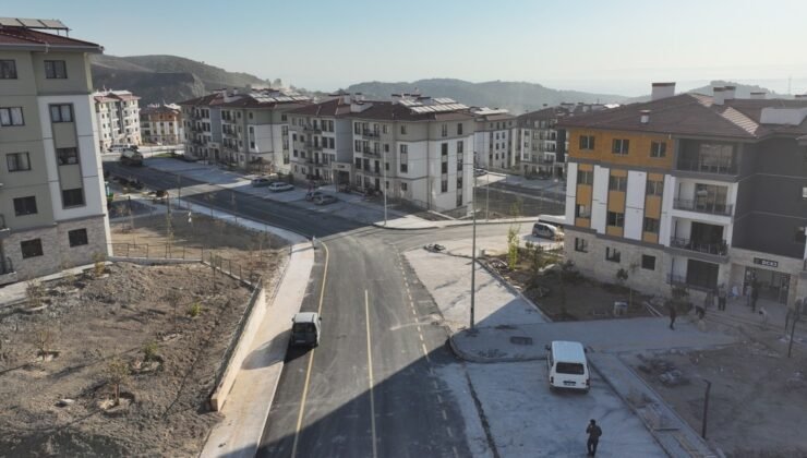 Deprem konutları için 36 milyar liralık yol yatırımı