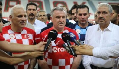 Diyarbakır’da sahaya çıkan Bakan Bak’tan ‘Terörsüz Türkiye’ vurgusu
