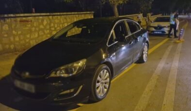 Edirne’de otomobilde 6 düzensiz göçmen yakalandı