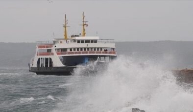 Güney Marmara’da yarınki feribot seferleri iptal edildi
