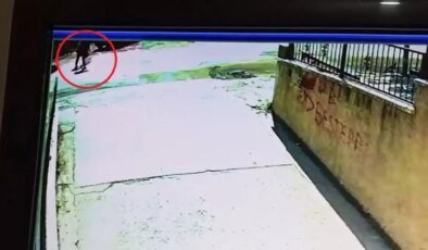 Hafriyat kamyonunun çarptığı 2 kişi hayatını kaybetti