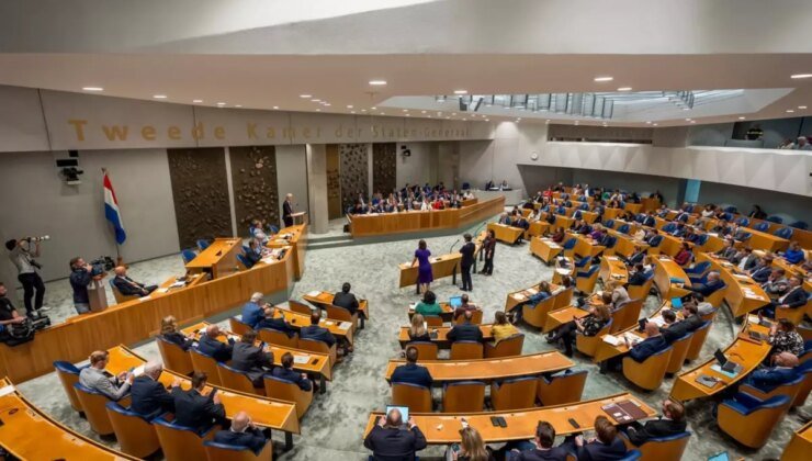 Hollanda’da geçici hükümette ‘İsrail’e yaptırım’ krizi: 9 bakan birden istifa etti