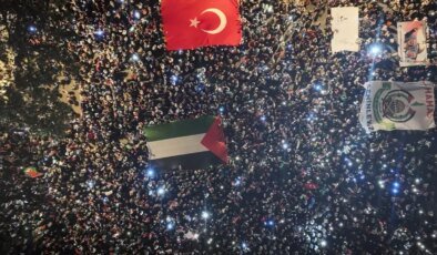 İstanbul’da binlerce kişi Gazze’ye umut ışığı olmak için yürüyor