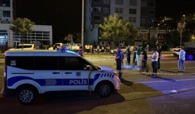 Kayseri’de peş peşe 2 aracın çarptığı kadın hayatını kaybetti