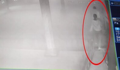 Kütahya’da şaka sınırını aşan gençler camiye zarar verdi