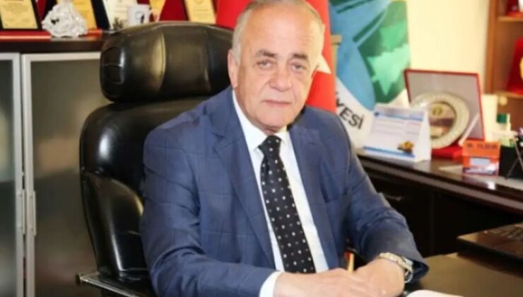 "Benim oğlumu işe almadın" deyip CHP’li eski başkana saldırdı