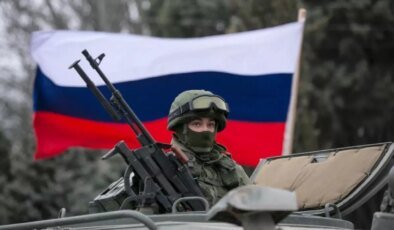 Rusya, Ukrayna’da iki yerleşim yerini ele geçirdi