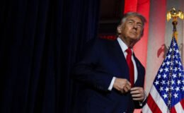 Rusya’ya tepki gösteren Trump, iki nükleer denizaltının “gereken yere” konuşlandırıldığını açıkladı