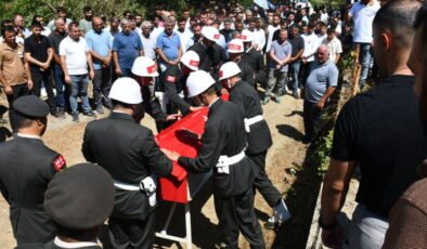 Şehit Uzman Çavuş Selami Acımaz, Samsun’da son yolculuğuna uğurlandı