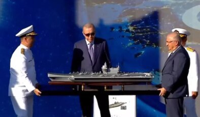 TEKNOFEST’te tartışma yaratan görüntü! "Ne var bunda" diyen de var, eleştiren de