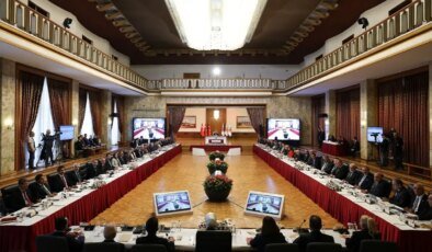 Terörsüz Türkiye komisyonunda Diyarbakır Anneleri dinlendi