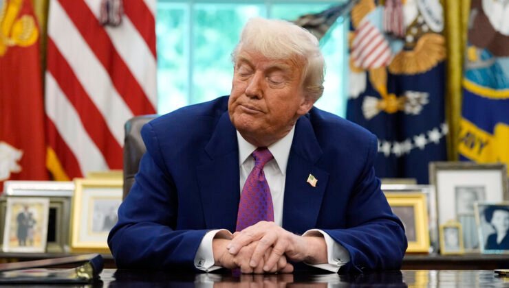 Trump’tan yenilenebilir enerji projelerine veto