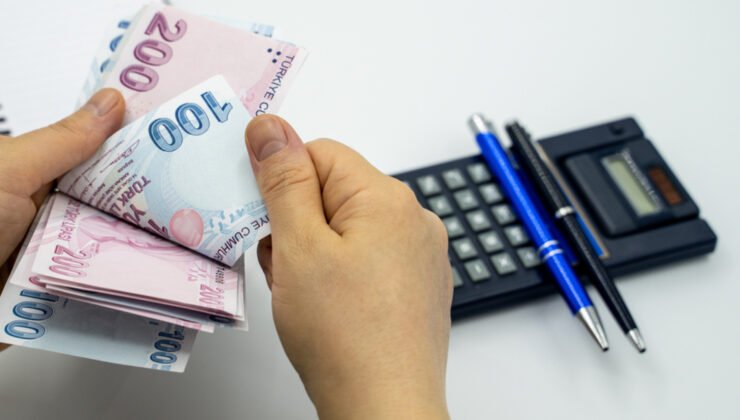 TÜRK-İŞ: Yoksulluk sınırı 88 bin açlık sınırı ise 27 bin lirayı aştı